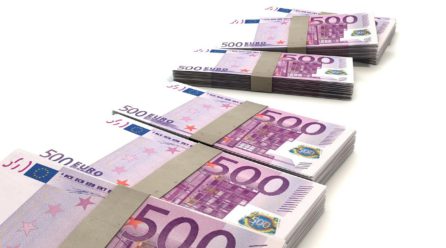 Национальный банк Абхазии ввел на полгода временный порядок операций с наличной иностранной валютой